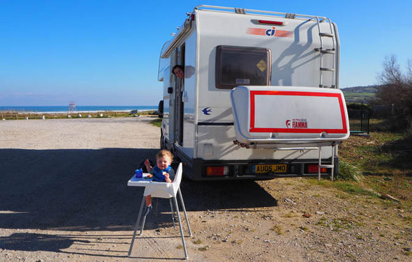 These Parents Quit Their Jobs To Travel The World With Their Toddler - roblox backpacking rv