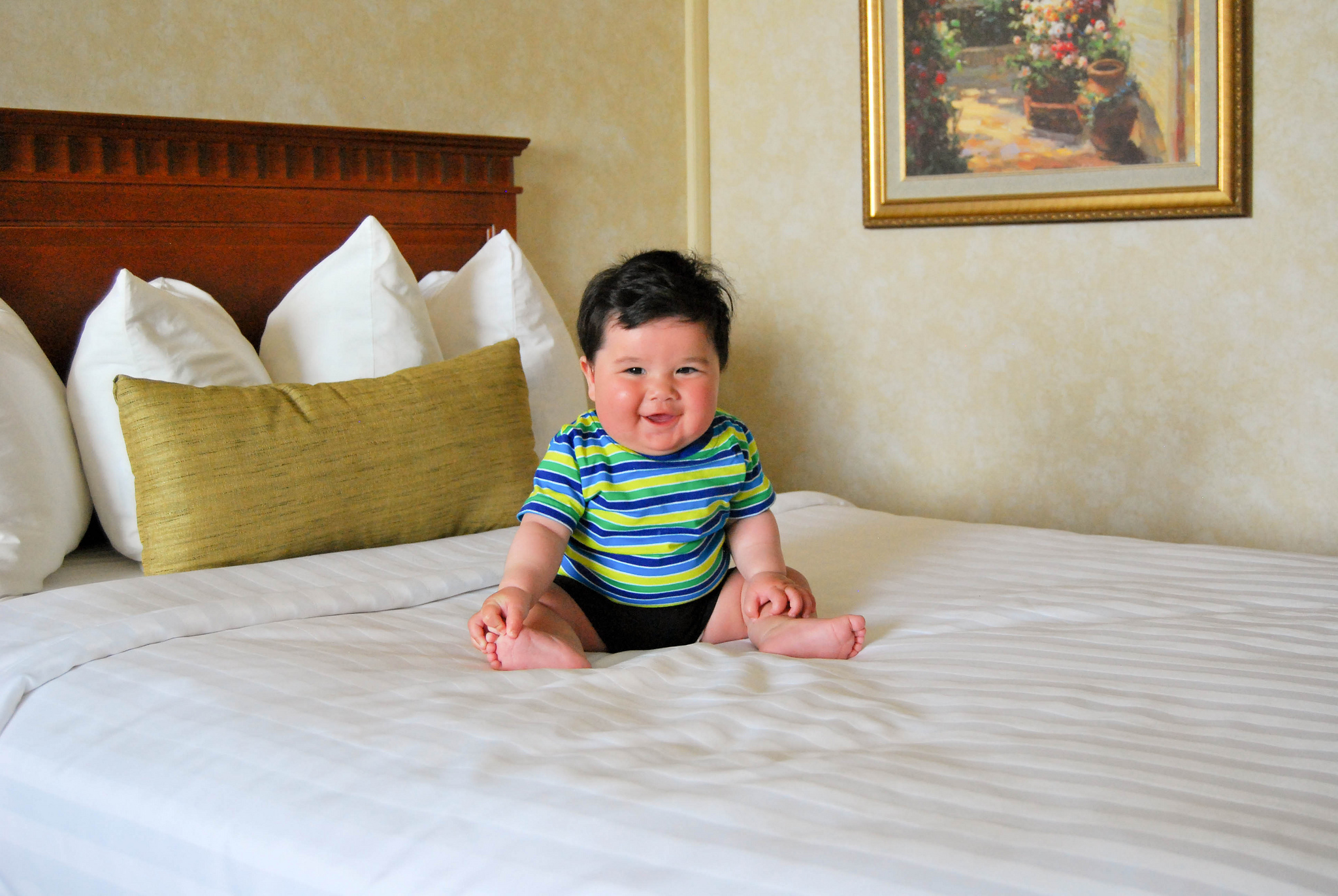 7 Hotel Hacks To Make Your Room More Baby Friendly