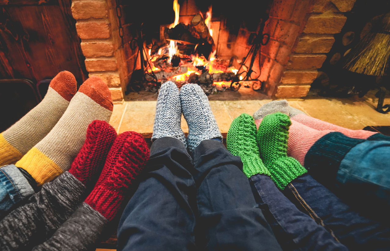 30 Meaningful Ways to Spend Time Together in December