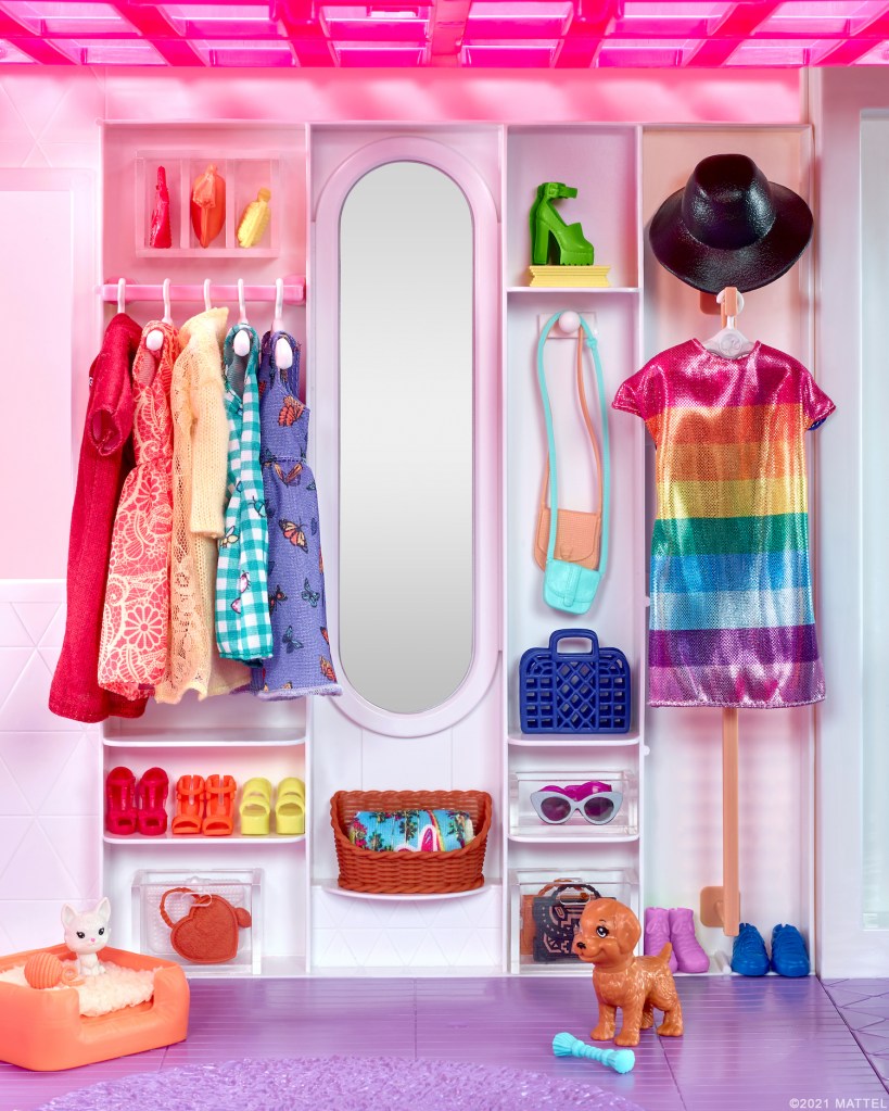 The Barbie DreamHouse Just Got a Makeover & The Home Edit Is Helping