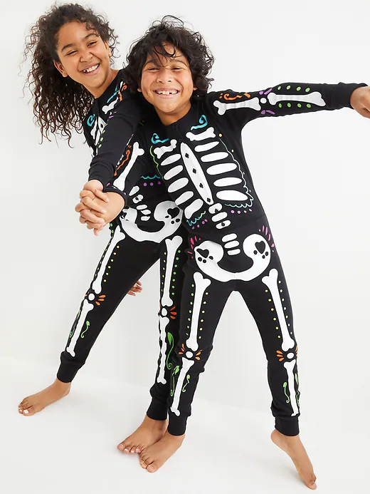 Old Navy Just Quietly Dropped Halloween Gear & Eek! We Want It All